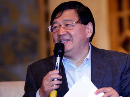 徐小平