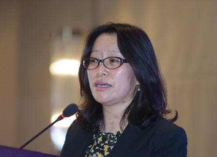 中国证券投资基金业协会副会长钟蓉萨