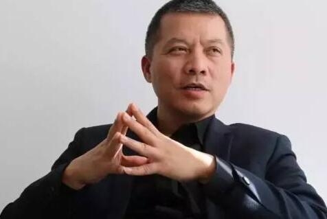 刘小鹰