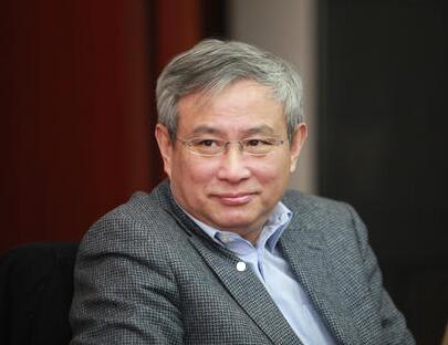 周其仁