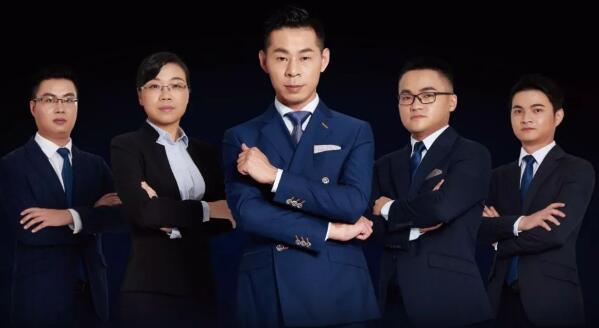 周炜平