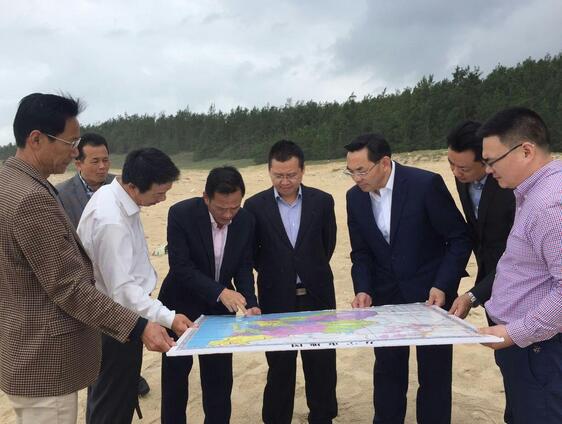 四川佳乐集团董事长熊国铭率考察团到万宁考察
