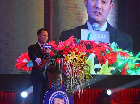 多尼斯上市