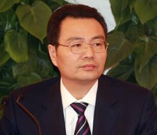 徐冠巨