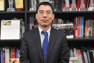 搜房网莫天全
