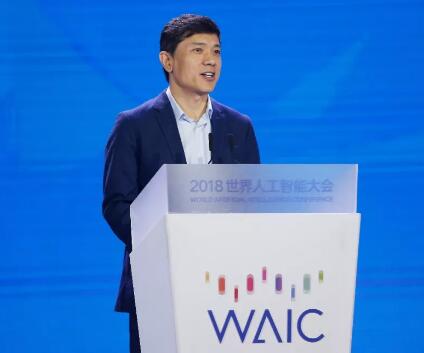 李彦宏