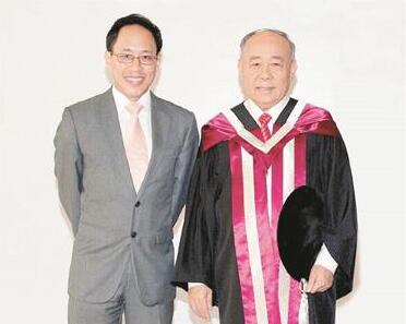 李文俊