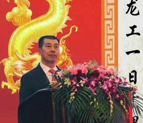 李新炎