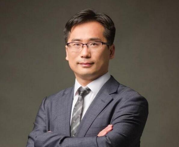 杨德龙