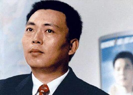 段永平