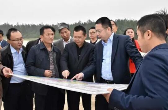 深圳宝能集团董事长姚振华先生率团考察万宁