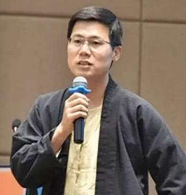 王刚