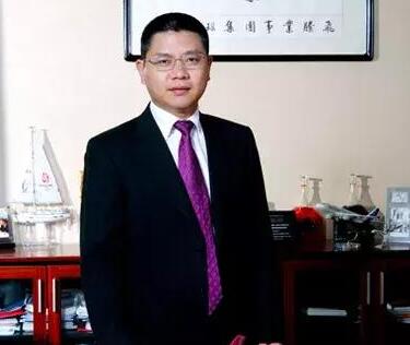 王均金