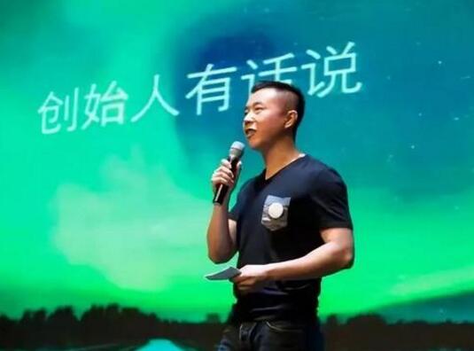 董骏