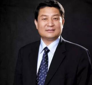邱智铭.