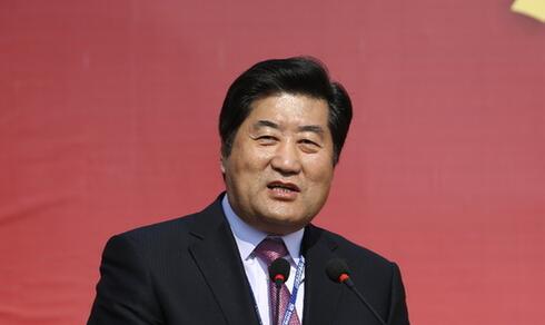 钟玉.