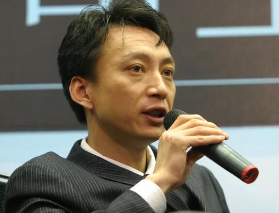 阿里、腾讯，正面开撕