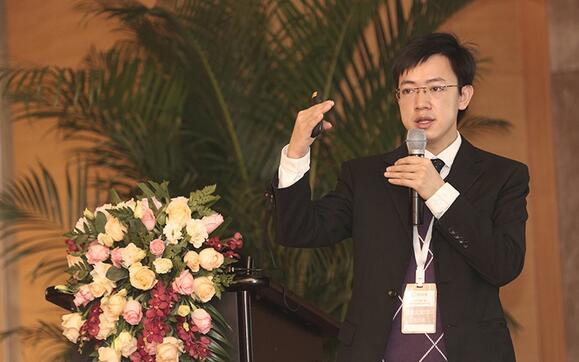 靠谱金服创始人匡匡