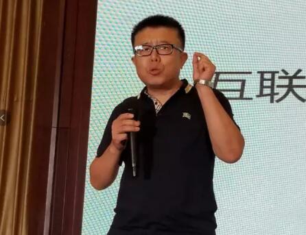 鲍跃忠