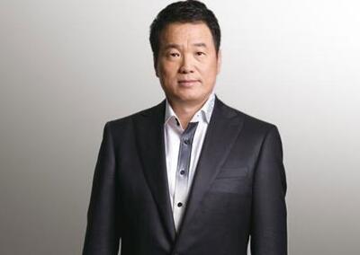 黄怒波